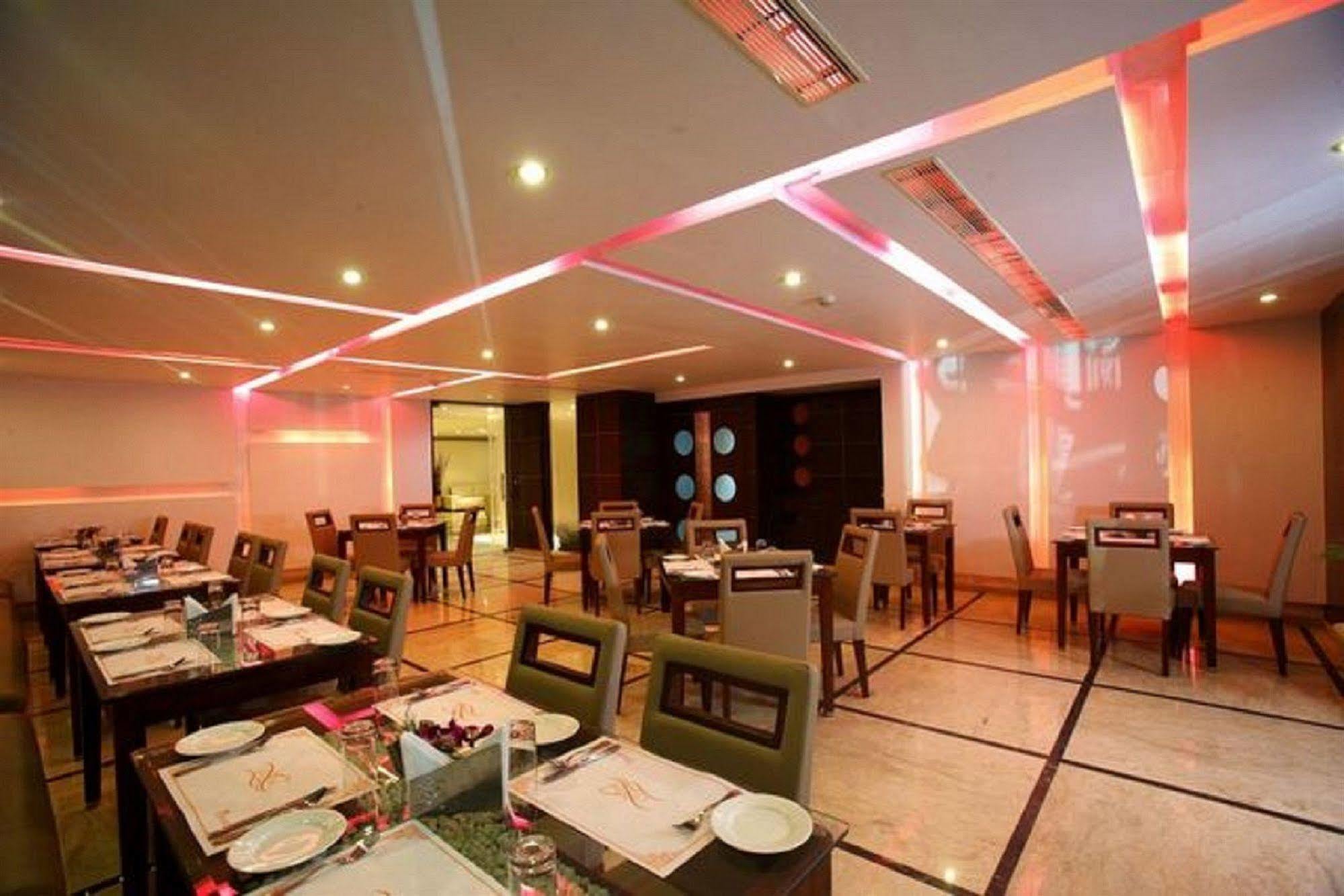Citrine Otel Bangalore Dış mekan fotoğraf