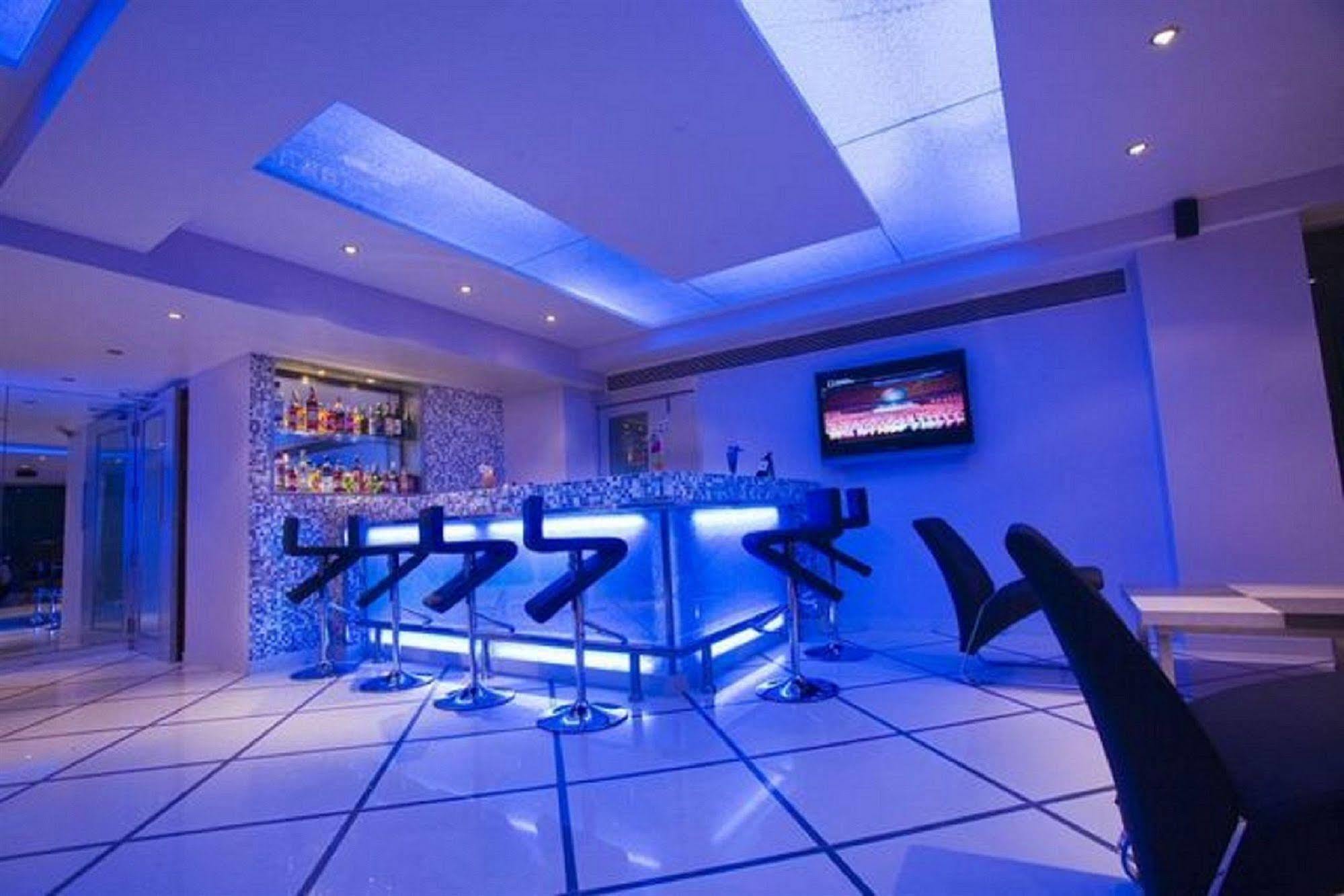 Citrine Otel Bangalore Dış mekan fotoğraf
