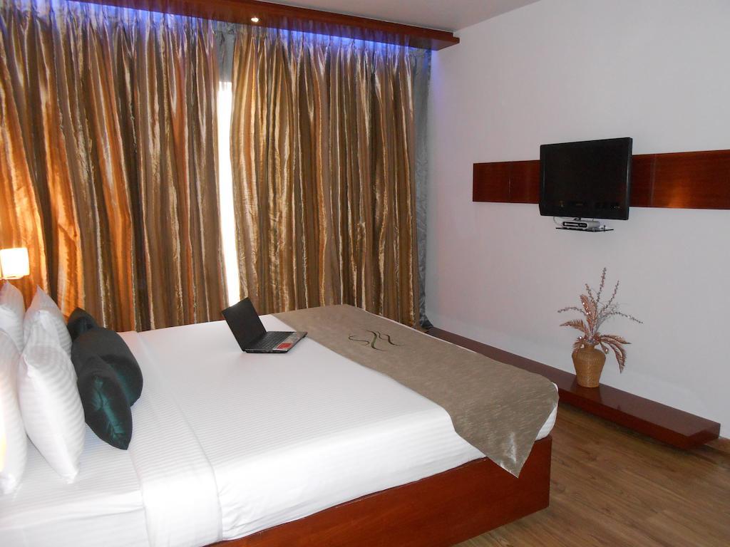 Citrine Otel Bangalore Dış mekan fotoğraf
