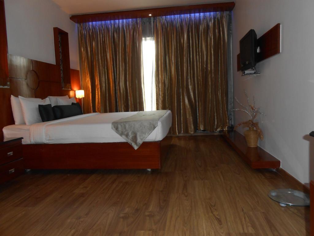 Citrine Otel Bangalore Oda fotoğraf
