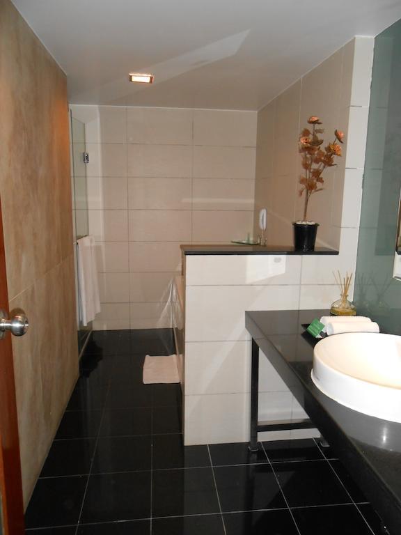 Citrine Otel Bangalore Dış mekan fotoğraf